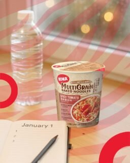 Jan 1 energy: a quiet morning, a blank page, a comforting cup, and small goals that actually feel doable.
Here’s to simple resets, gentle habits, and meals that make you feel good from day one.Cheers to 2026 — let’s ease into it!#NewYearNewYou #NewYearRoutine #January1 #KOKANoodles #FeelGoodFood #ResetDay #SingaporeEats